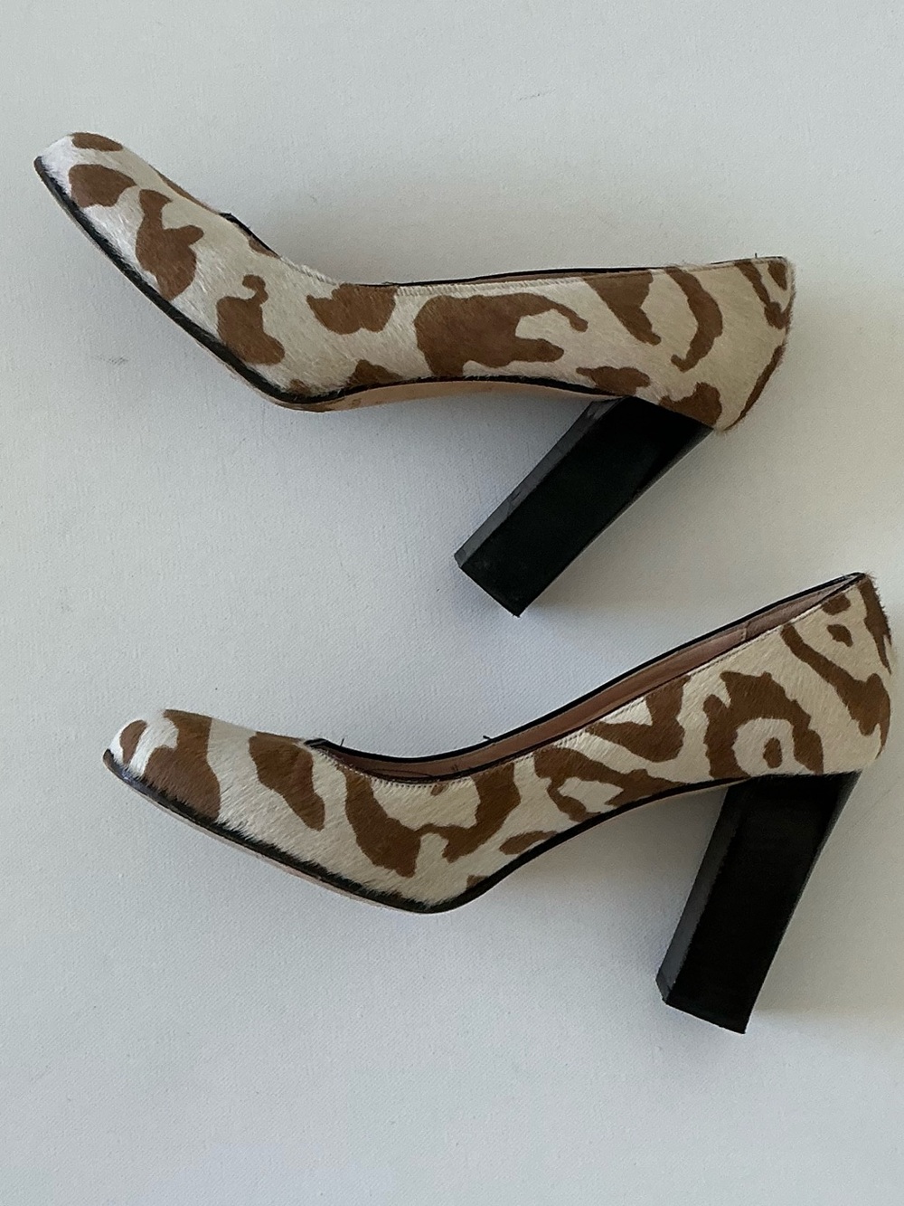 kate spade Brown and White Leopard-Print Block Heel Pumps - Picture 5 of 9